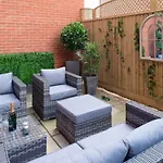 Hébergement de vacances Deluxe Townhouse Next To Cabot Circus