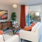 Deluxe Townhouse Next To Cabot Circus